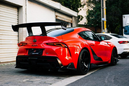 Gloss Corsa Red